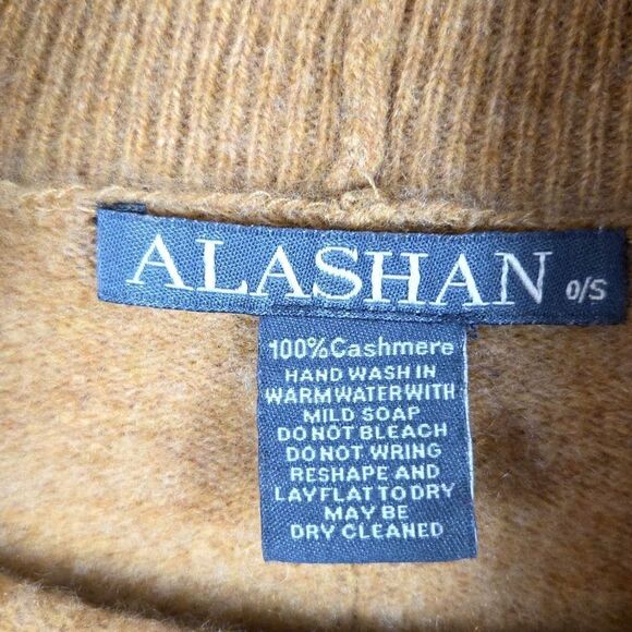 ALASHAN Cashmere Turtleneck Sweater Tan Camel One Size Minimalist - Picture 6 of 6